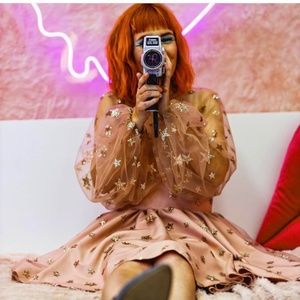 Meet your Posher, Chantelle maria